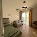 아파트 Garden Building *